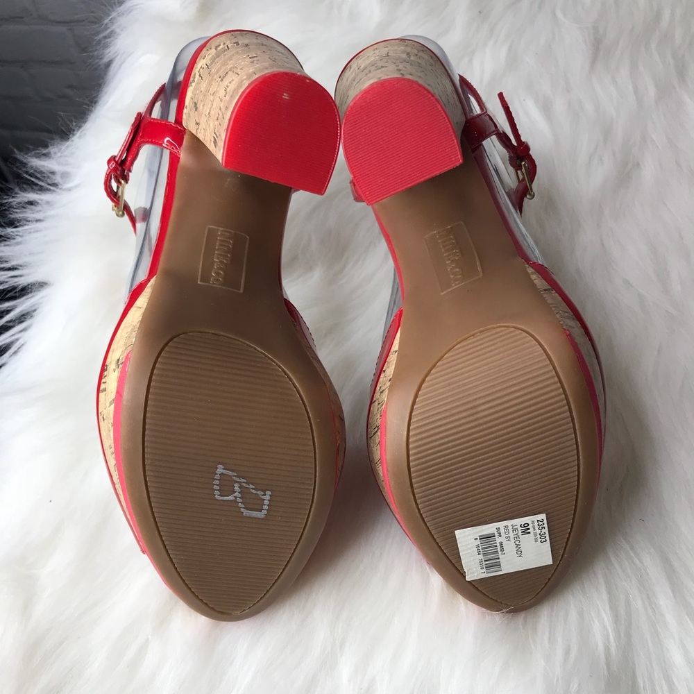 Nine & Co. Red Heels Size 9 - Picture 3 of 6